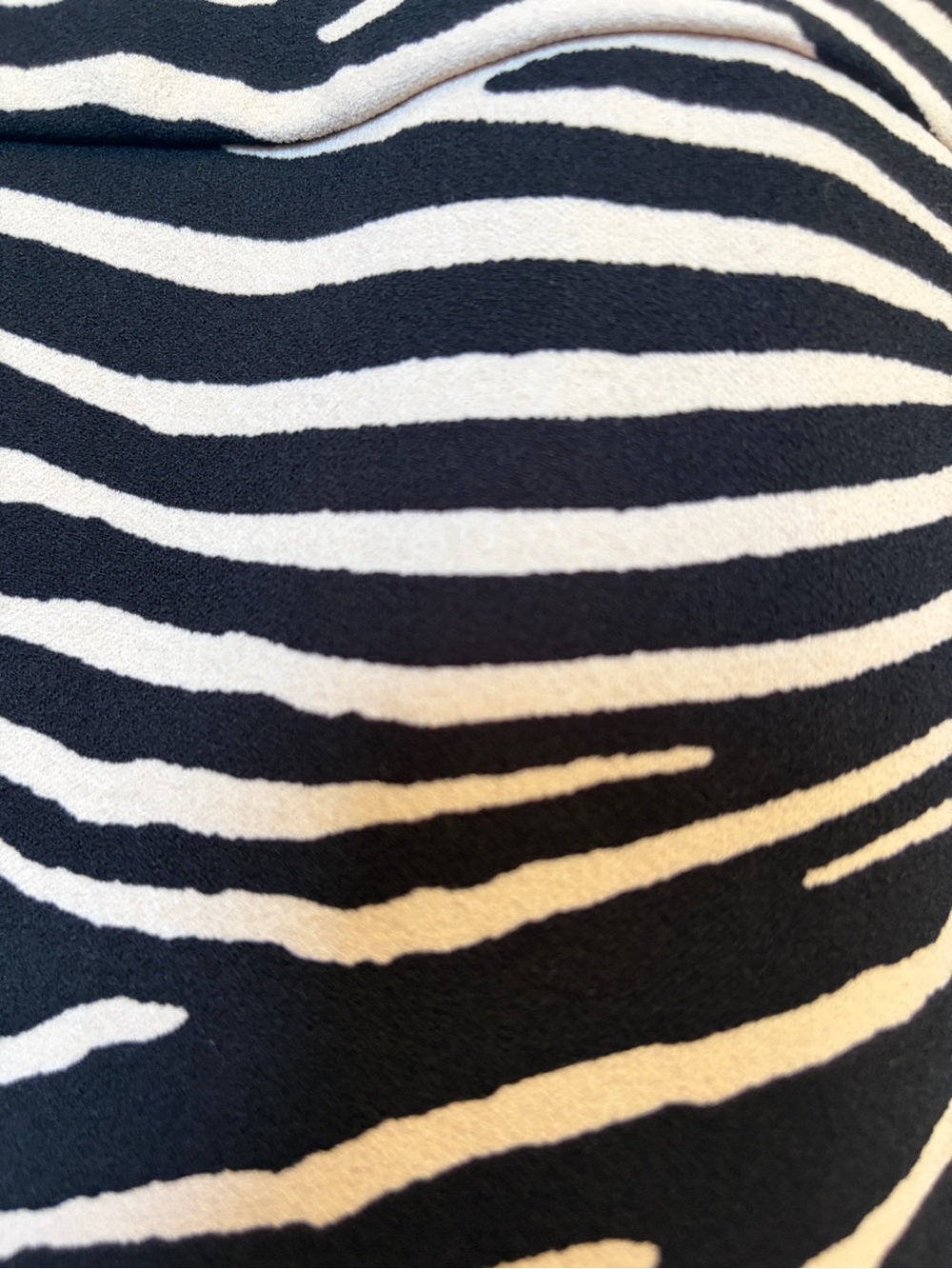 H&M Zebra Print Knee-Length Dress Black Cream Sleeveless A-Line Size L - Picture 4 of 6